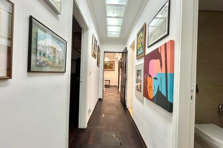 Apartamento à venda com 128m², 3 quartos e 1 vaga Apartamento à venda com 128m², 3 quartos e 1 vagaCorredor