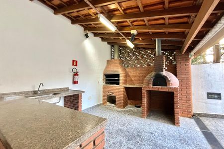 Apartamento à venda com 128m², 3 quartos e 1 vaga Apartamento à venda com 128m², 3 quartos e 1 vagaÁrea comum - Churrasqueira