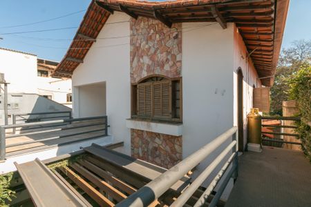 Casa à venda com 173m², 3 quartos e 1 vaga