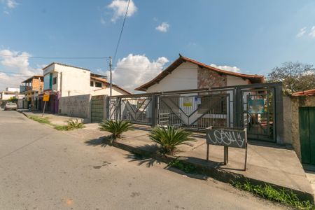 Casa à venda com 173m², 3 quartos e 1 vaga