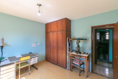 Casa à venda com 173m², 3 quartos e 1 vaga