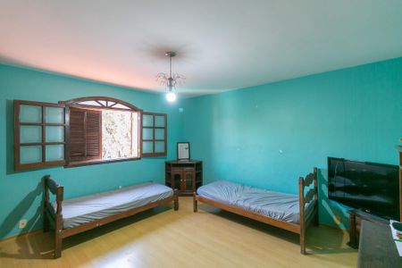 Casa à venda com 173m², 3 quartos e 1 vaga