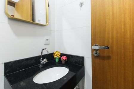 Banheiro de apartamento à venda com 2 quartos, 36m² em Cidade Mãe do Céu, São Paulo