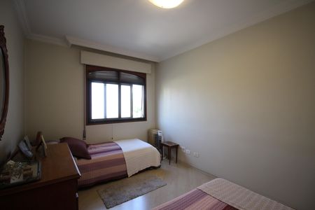 Casa para alugar com 170m², 3 quartos e 3 vagasQuarto 1