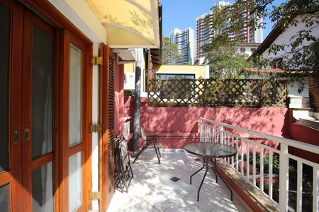 Casa para alugar com 170m², 3 quartos e 3 vagasVaranda sa Suite