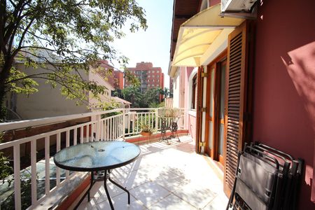 Casa para alugar com 170m², 3 quartos e 3 vagasVaranda sa Suite