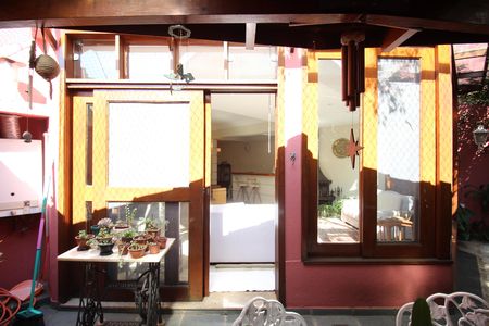 Casa para alugar com 170m², 3 quartos e 3 vagasÁrea externa