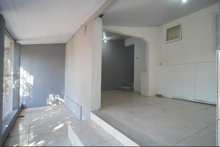 Casa à venda com 70m², 2 quartos e 1 vagaÁrea de Serviço