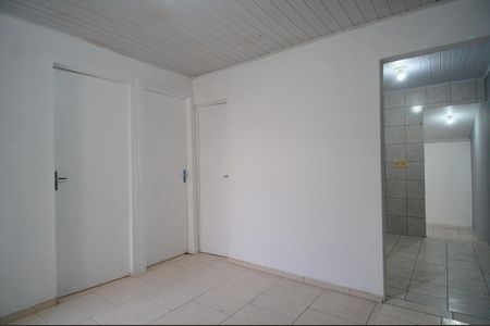 Casa à venda com 70m², 2 quartos e 1 vagasala