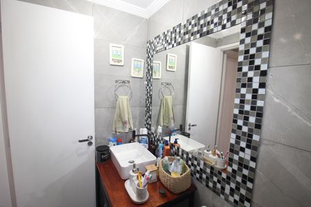 Apartamento para alugar com 40m², 2 quartos e sem vagaBanheiro