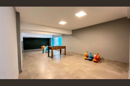 Apartamento à venda com 3 quartos, 102m² em Funcionários, Belo Horizonte