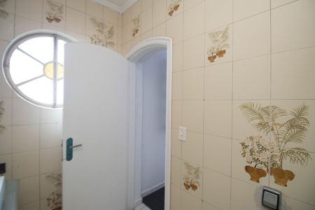 Casa à venda com 1200m², 4 quartos e 20 vagas Casa à venda com 1200m², 4 quartos e 20 vagasBanheiro da Suíte