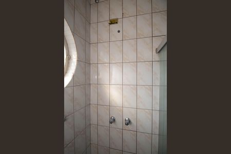 Casa à venda com 1200m², 4 quartos e 20 vagas Casa à venda com 1200m², 4 quartos e 20 vagasBanheiro
