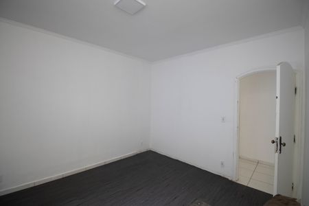 Casa à venda com 1200m², 4 quartos e 20 vagas Casa à venda com 1200m², 4 quartos e 20 vagasSuíte