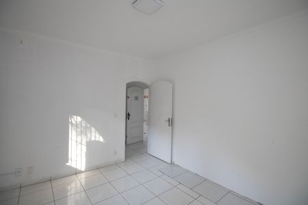 Casa à venda com 1200m², 4 quartos e 20 vagas Casa à venda com 1200m², 4 quartos e 20 vagasQuarto 1