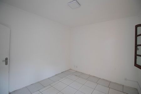 Casa à venda com 1200m², 4 quartos e 20 vagas Casa à venda com 1200m², 4 quartos e 20 vagasQuarto 1