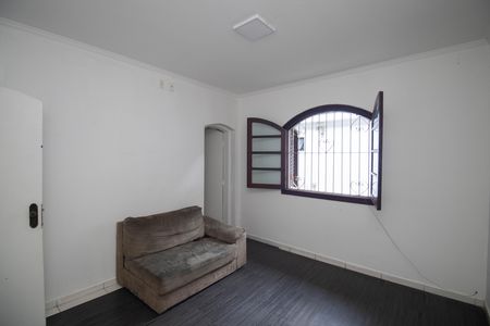 Casa à venda com 1200m², 4 quartos e 20 vagas Casa à venda com 1200m², 4 quartos e 20 vagasSuíte