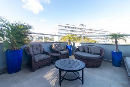 Apartamento para alugar com 145m², 2 quartos e 1 vaga Apartamento para alugar com 145m², 2 quartos e 1 vagaVaranda