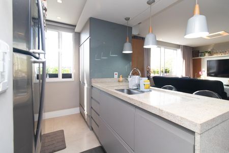Apartamento para alugar com 145m², 2 quartos e 1 vaga Apartamento para alugar com 145m², 2 quartos e 1 vagaCozinha e Área de Serviço