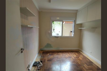Casa à venda com 2 quartos, 150m² em Jardim Caravelas, São Paulo