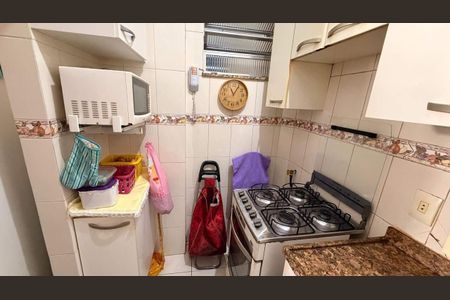 Apartamento à venda com 40m², 1 quarto e sem vaga