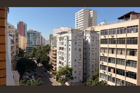 Apartamento à venda com 40m², 1 quarto e sem vaga