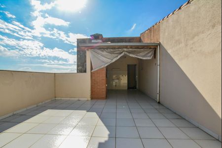 Apartamento à venda com 108m², 2 quartos e 1 vaga Apartamento à venda com 108m², 2 quartos e 1 vagaCobertura