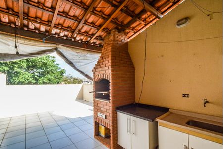 Apartamento à venda com 108m², 2 quartos e 1 vaga Apartamento à venda com 108m², 2 quartos e 1 vagaChurrasqueira