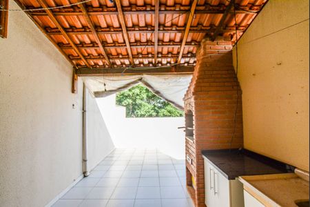 Apartamento à venda com 108m², 2 quartos e 1 vaga Apartamento à venda com 108m², 2 quartos e 1 vagaChurrasqueira