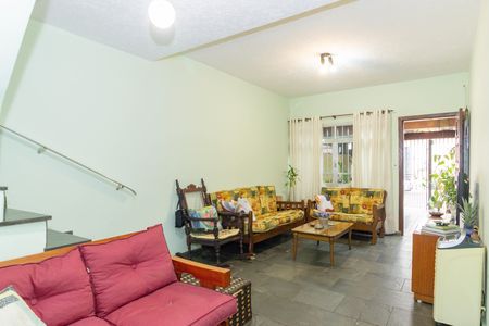 Sala de casa à venda com 3 quartos, 100m² em Vila Yara, São Paulo