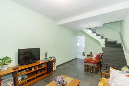 Sala de casa à venda com 3 quartos, 100m² em Vila Yara, São Paulo