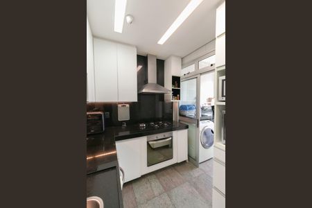 Apartamento à venda com 137m², 3 quartos e 2 vagas Apartamento à venda com 137m², 3 quartos e 2 vagasCozinha