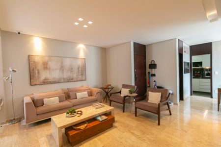 Apartamento à venda com 137m², 3 quartos e 2 vagas Apartamento à venda com 137m², 3 quartos e 2 vagasSala