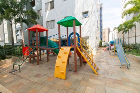 Apartamento à venda com 137m², 3 quartos e 2 vagas Apartamento à venda com 137m², 3 quartos e 2 vagasÁrea comum