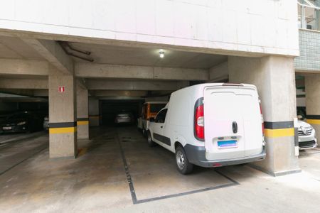 Apartamento à venda com 137m², 3 quartos e 2 vagas Apartamento à venda com 137m², 3 quartos e 2 vagasFachada