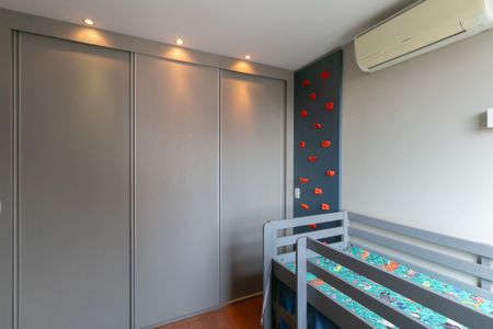 Apartamento à venda com 137m², 3 quartos e 2 vagas Apartamento à venda com 137m², 3 quartos e 2 vagasQuarto