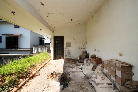 Casa de condomínio para alugar com 270m², 6 quartos e 4 vagasApoio Piscina