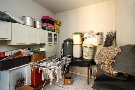 Casa de condomínio para alugar com 270m², 6 quartos e 4 vagasQuarto de Serviço