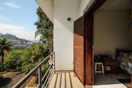 Casa de condomínio para alugar com 270m², 6 quartos e 4 vagasVaranda Suíte 1