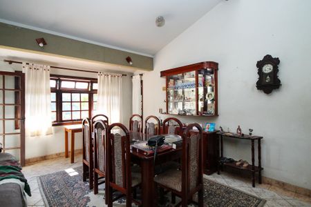 Casa de condomínio para alugar com 270m², 6 quartos e 4 vagasSala de Jantar