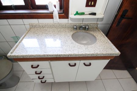 Casa de condomínio para alugar com 270m², 6 quartos e 4 vagasBanheiro Suíte 3