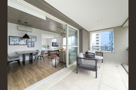 Apartamento à venda com 62m², 1 quarto e 2 vagas