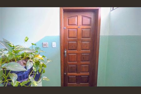 Apartamento à venda com 65m², 3 quartos e 1 vaga Apartamento à venda com 65m², 3 quartos e 1 vagaEntrada