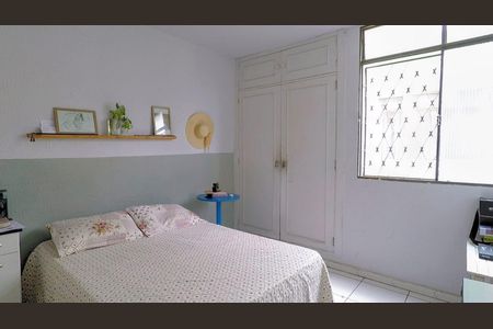 Quarto de apartamento à venda com 3 quartos, 65m² em Novo Eldorado, Contagem