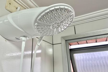 Apartamento à venda com 56m², 2 quartos e 1 vaga Apartamento à venda com 56m², 2 quartos e 1 vagaBanheiro