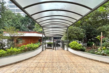 Apartamento à venda com 56m², 2 quartos e 1 vaga Apartamento à venda com 56m², 2 quartos e 1 vagaHall de entrada