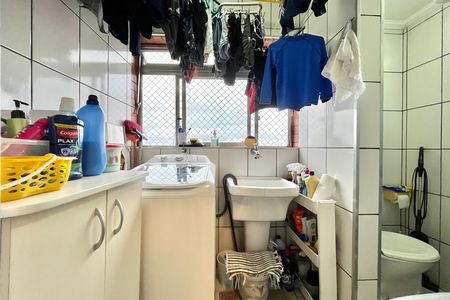 Apartamento à venda com 56m², 2 quartos e 1 vaga Apartamento à venda com 56m², 2 quartos e 1 vagaÁrea de Serviço