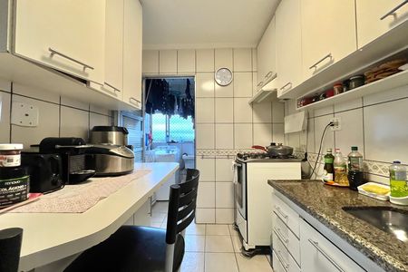 Apartamento à venda com 56m², 2 quartos e 1 vaga Apartamento à venda com 56m², 2 quartos e 1 vagaCozinha