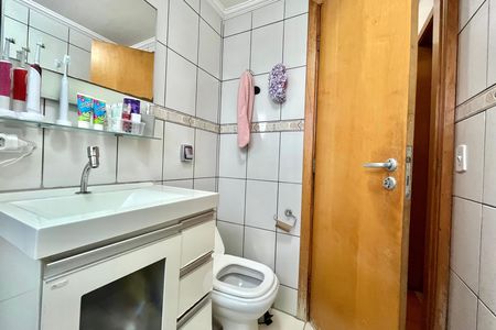 Apartamento à venda com 56m², 2 quartos e 1 vaga Apartamento à venda com 56m², 2 quartos e 1 vagaBanheiro