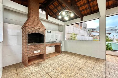 Apartamento à venda com 56m², 2 quartos e 1 vaga Apartamento à venda com 56m², 2 quartos e 1 vagaÁrea comum - Churrasqueira